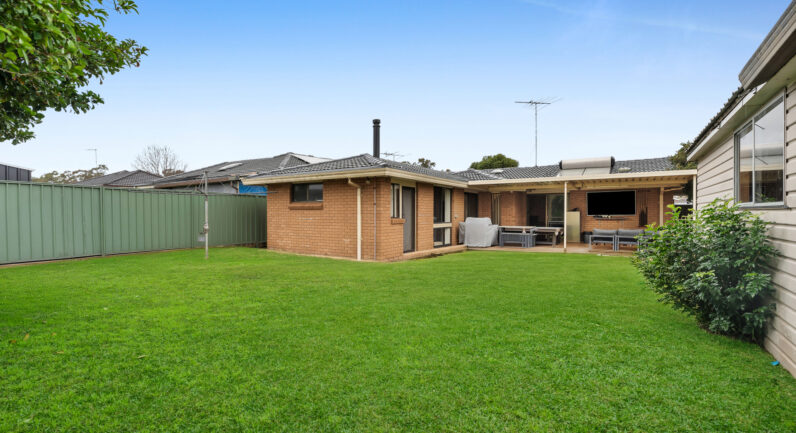 18 Oberon Road, Ruse NSW 2560