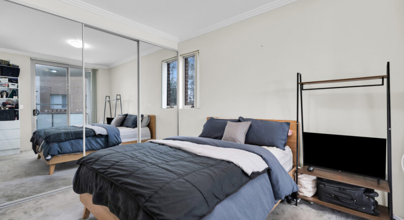 26/43 Santana Road, Campbelltown NSW 2560