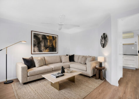 6 Gunn Place