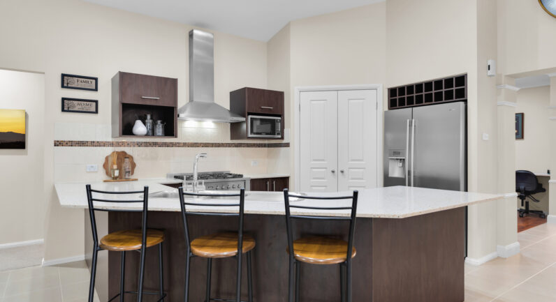 120 Macarthur Circuit, Camden Park NSW 2570