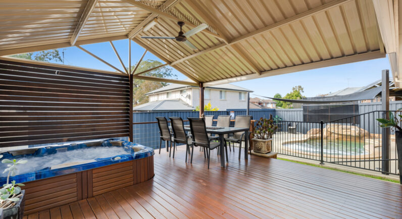 120 Macarthur Circuit, Camden Park NSW 2570