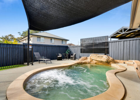 120 Macarthur Circuit