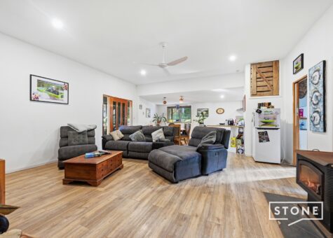 98 Old Bucca Road