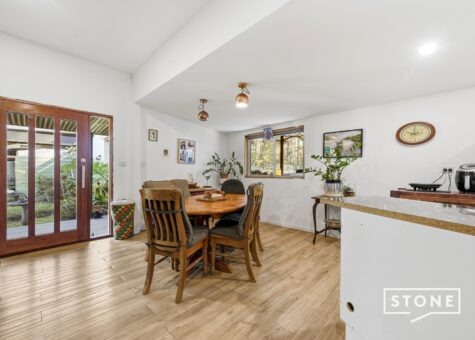 98 Old Bucca Road