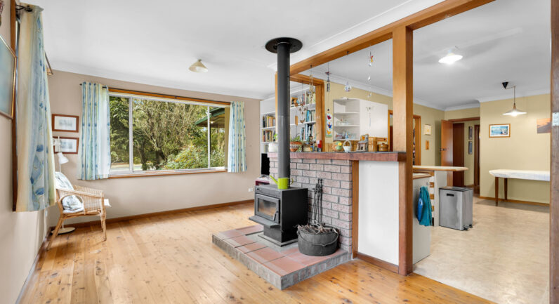 119-121 St Johns Road, Bradbury NSW 2560