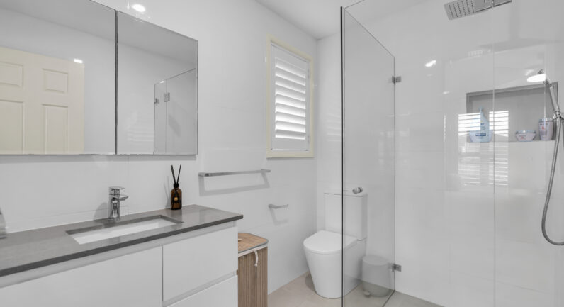 14 Halcyon Court, Harrington Park NSW 2567