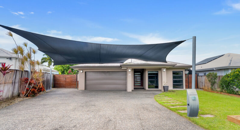 24 Seaways Street, Trinity Beach QLD 4879