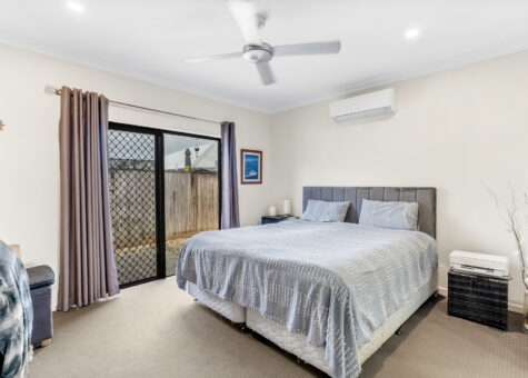 24 Seaways Street