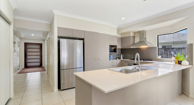 24 Seaways Street, Trinity Beach QLD 4879