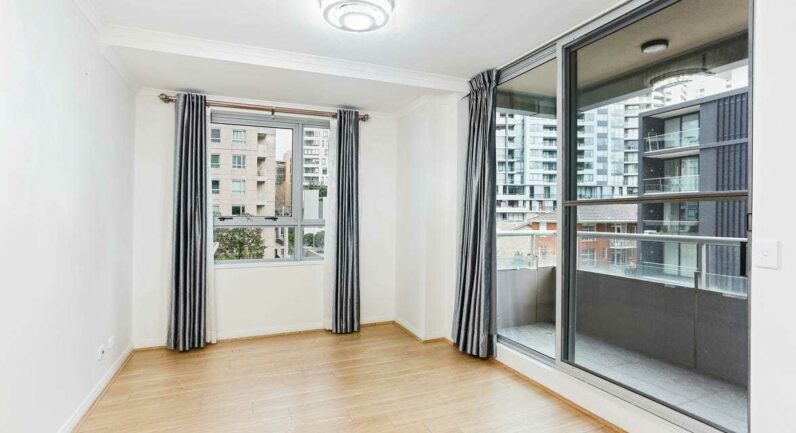301/2B Help Street, Chatswood NSW 2067