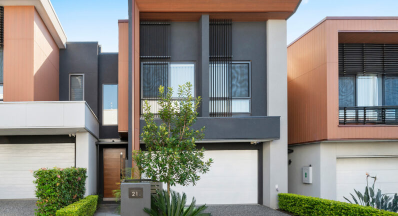 21 Strangers Creek Place, Bella Vista NSW 2153