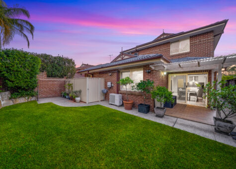 1/32A Taylor Street