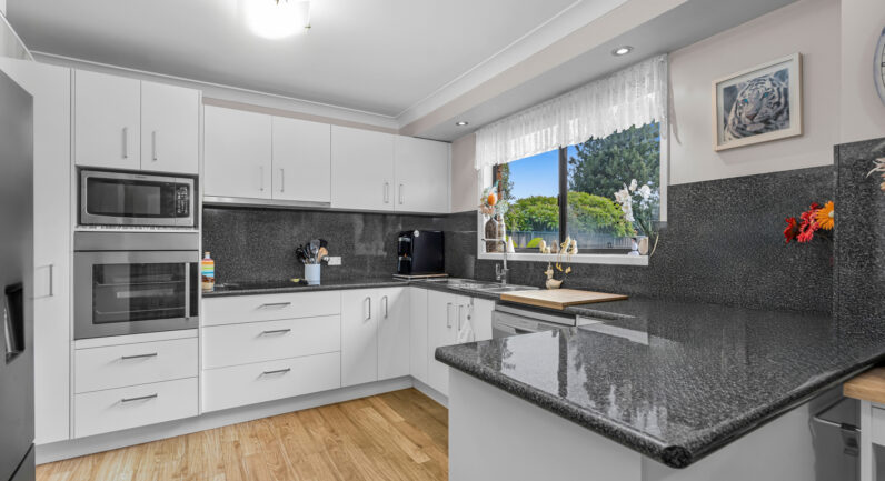 47 Thunderbolt Drive, Raby NSW 2566