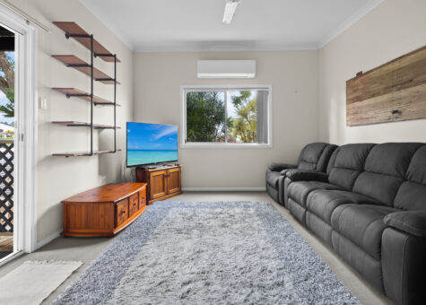 3 Verge Street