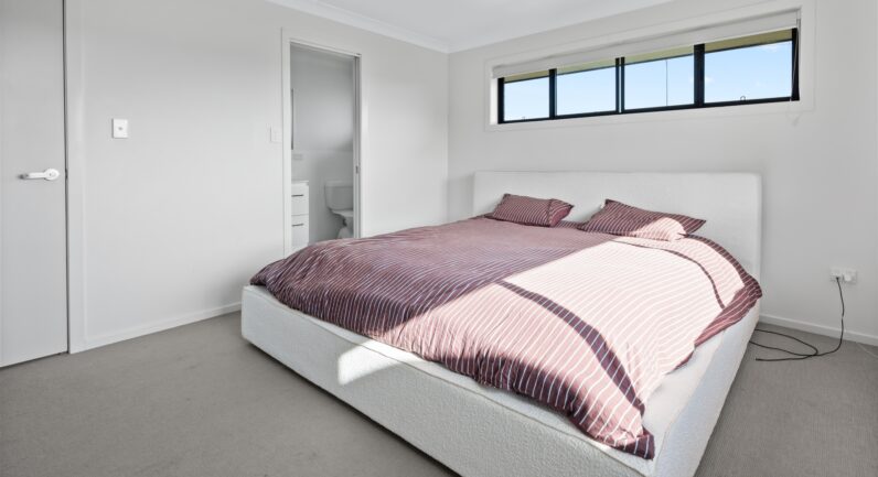 1 Prior Circuit, West Kempsey NSW 2440
