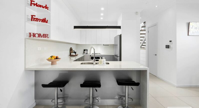 3 Griffiths Street, Ermington NSW 2115