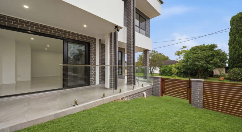 2 Seddon Place, Campbelltown NSW 2560