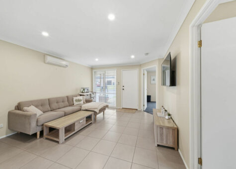 10 Curtin Place