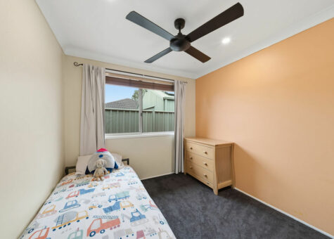10 Curtin Place
