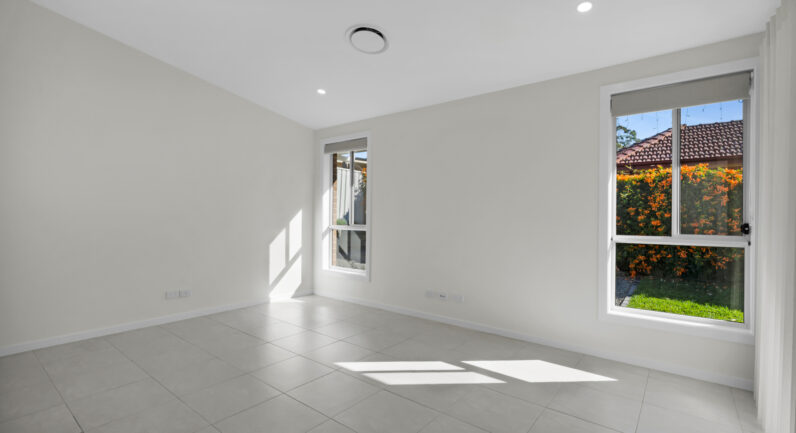 7 Rebecca Place, Ingleburn NSW 2565