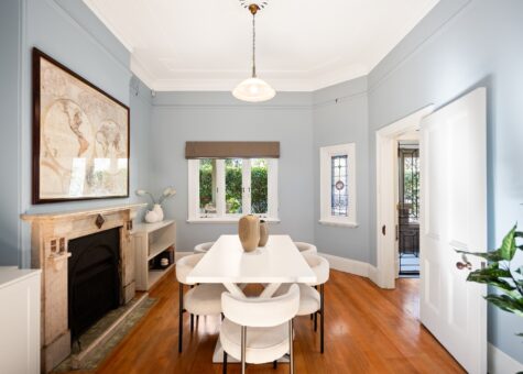 6 Roseville Avenue