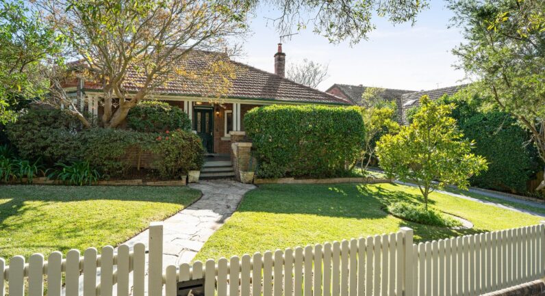 6 Roseville Avenue, Roseville NSW 2069