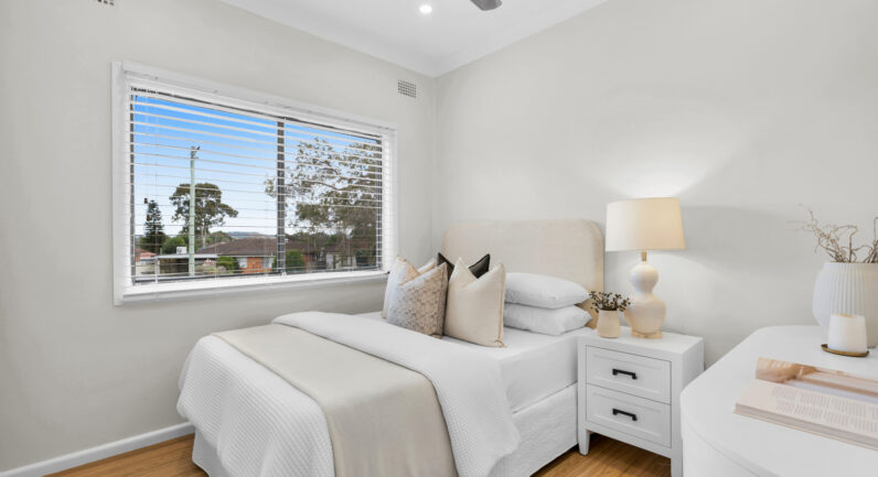 40 Waminda Avenue, Campbelltown NSW 2560