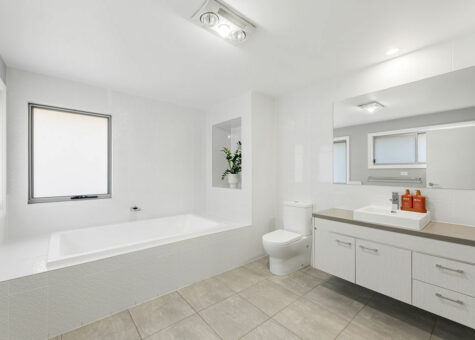 5 Doolan Crescent
