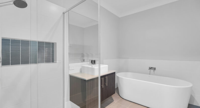 40 Pekin Street, Spring Farm NSW 2570