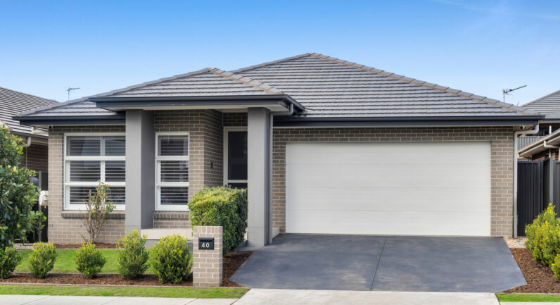 40 Pekin Street, Spring Farm NSW 2570