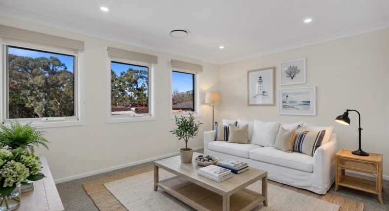 7 Rebecca Place, Ingleburn NSW 2565