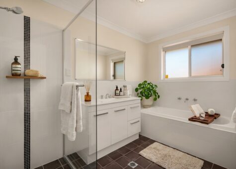 7 Rebecca Place