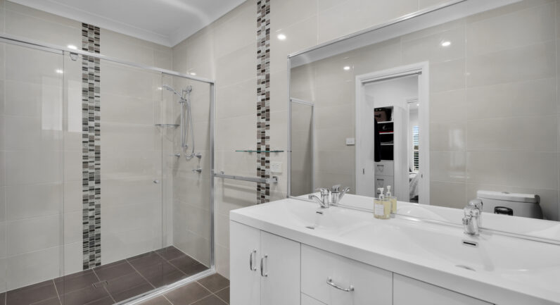 20 Bengal Crescent, Elderslie NSW 2570