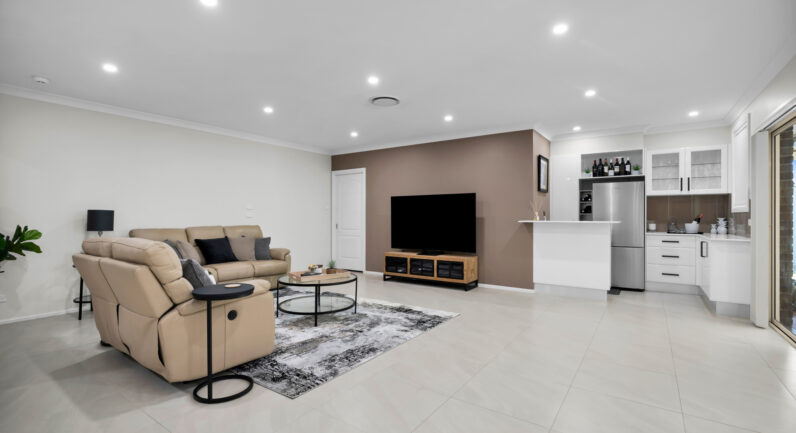 20 Bengal Crescent, Elderslie NSW 2570