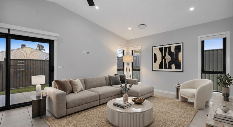14 Campion Way, Spring Farm NSW 2570