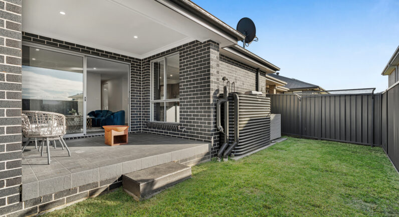 127 Banfield Drive, Oran Park NSW 2570