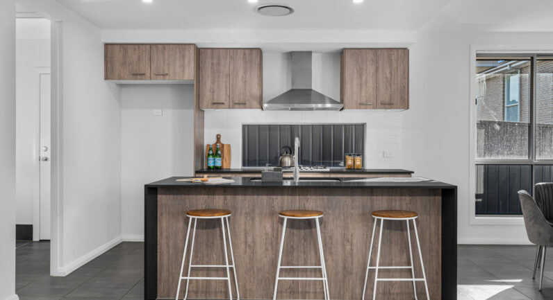 127 Banfield Drive, Oran Park NSW 2570