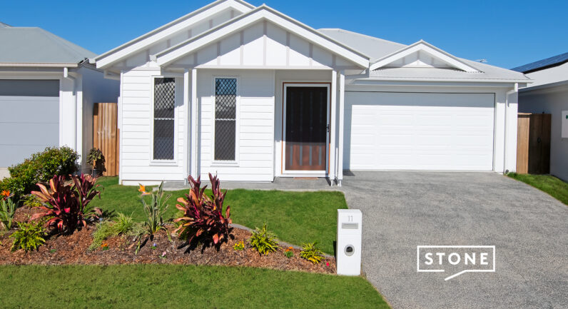 11 Amber Street, Morayfield QLD 4506
