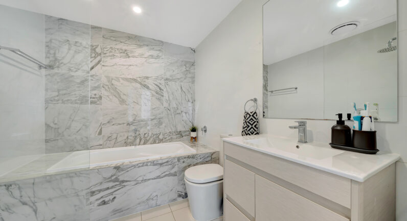 87/23 Regent Honeyeater Grove, North Kellyville NSW 2155