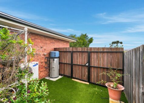 10/106 Gunn Street