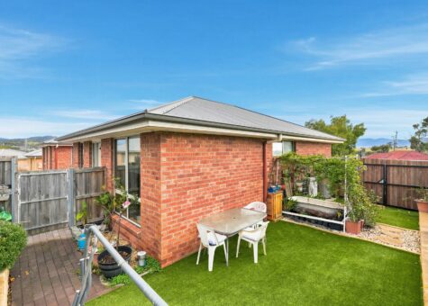 10/106 Gunn Street