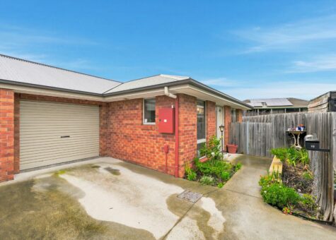 10/106 Gunn Street