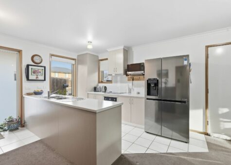10/106 Gunn Street