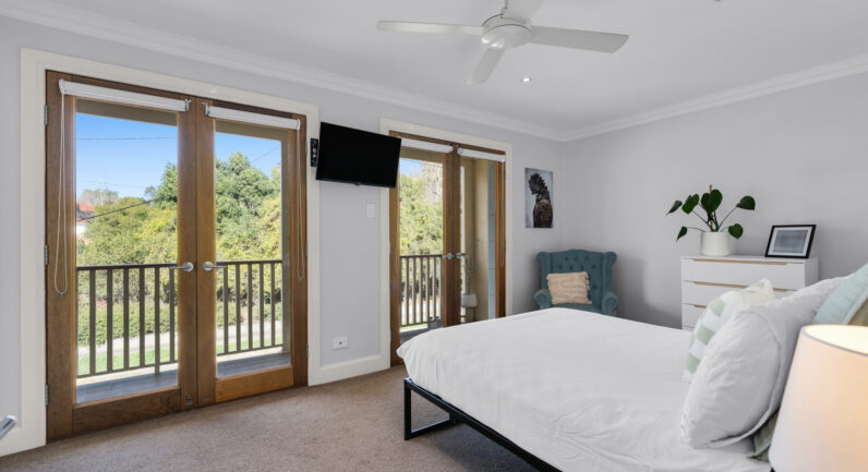 3/8 Station Street, Picton NSW 2571