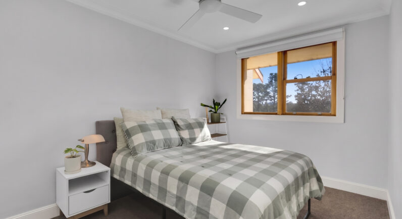 3/8 Station Street, Picton NSW 2571