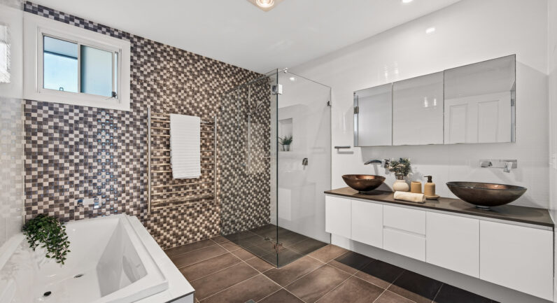 130 Pye Road, Quakers Hill NSW 2763
