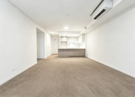 519/2D Charles Street