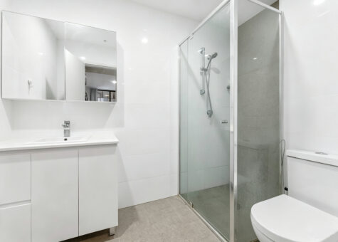 519/2D Charles Street