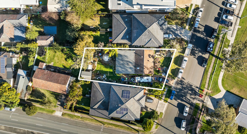 4 Engadine Avenue, Engadine NSW 2233