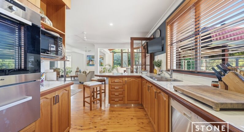 31 Watsonia Avenue, Coffs Harbour NSW 2450